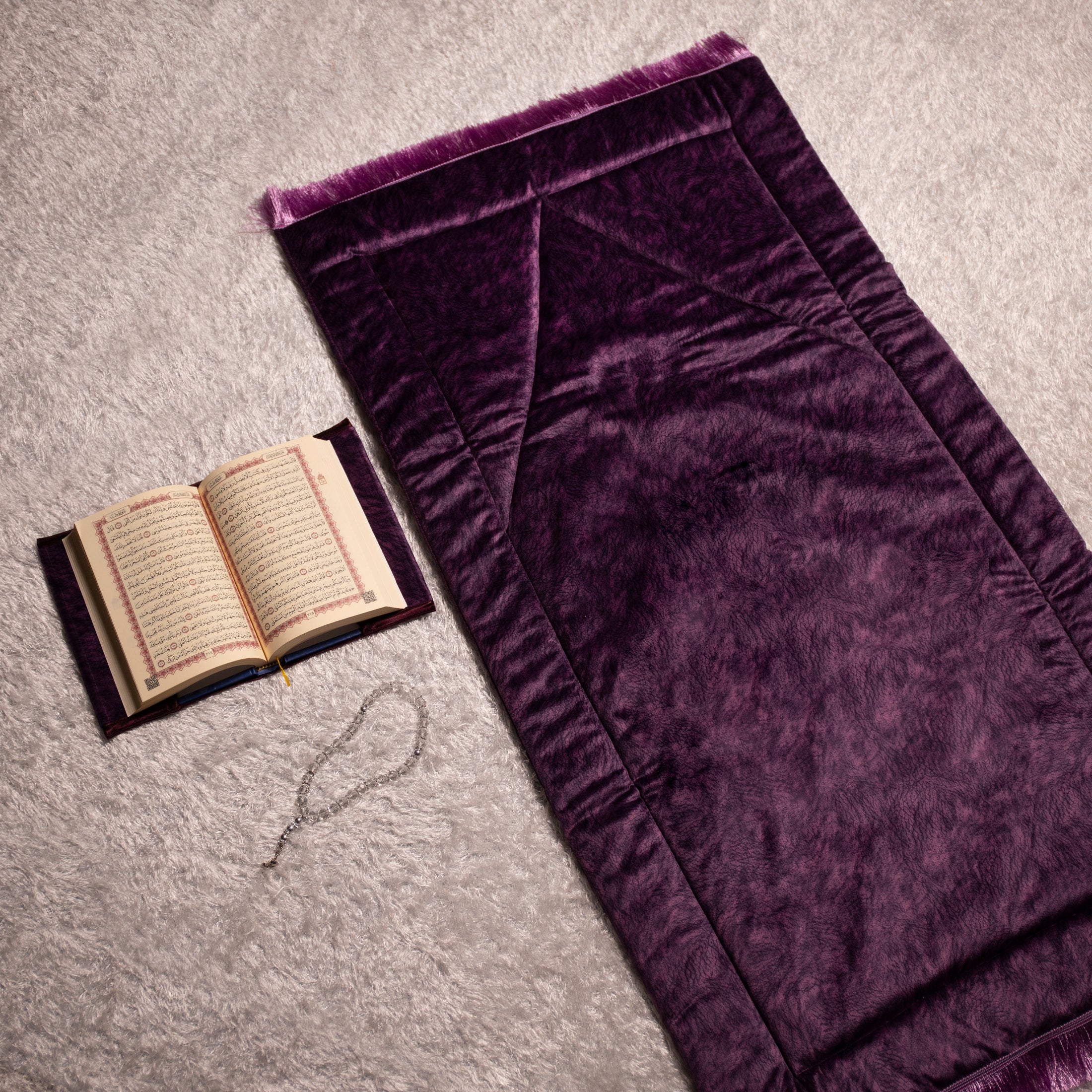 Loloa Offer4 ( Prayer rug + Quran + Rosary) - Purple color